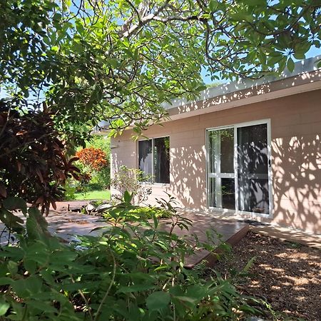 J & Ella'S Holiday House - 1 Bedroom, 1 Bathroom Home Cooktown Eksteriør billede